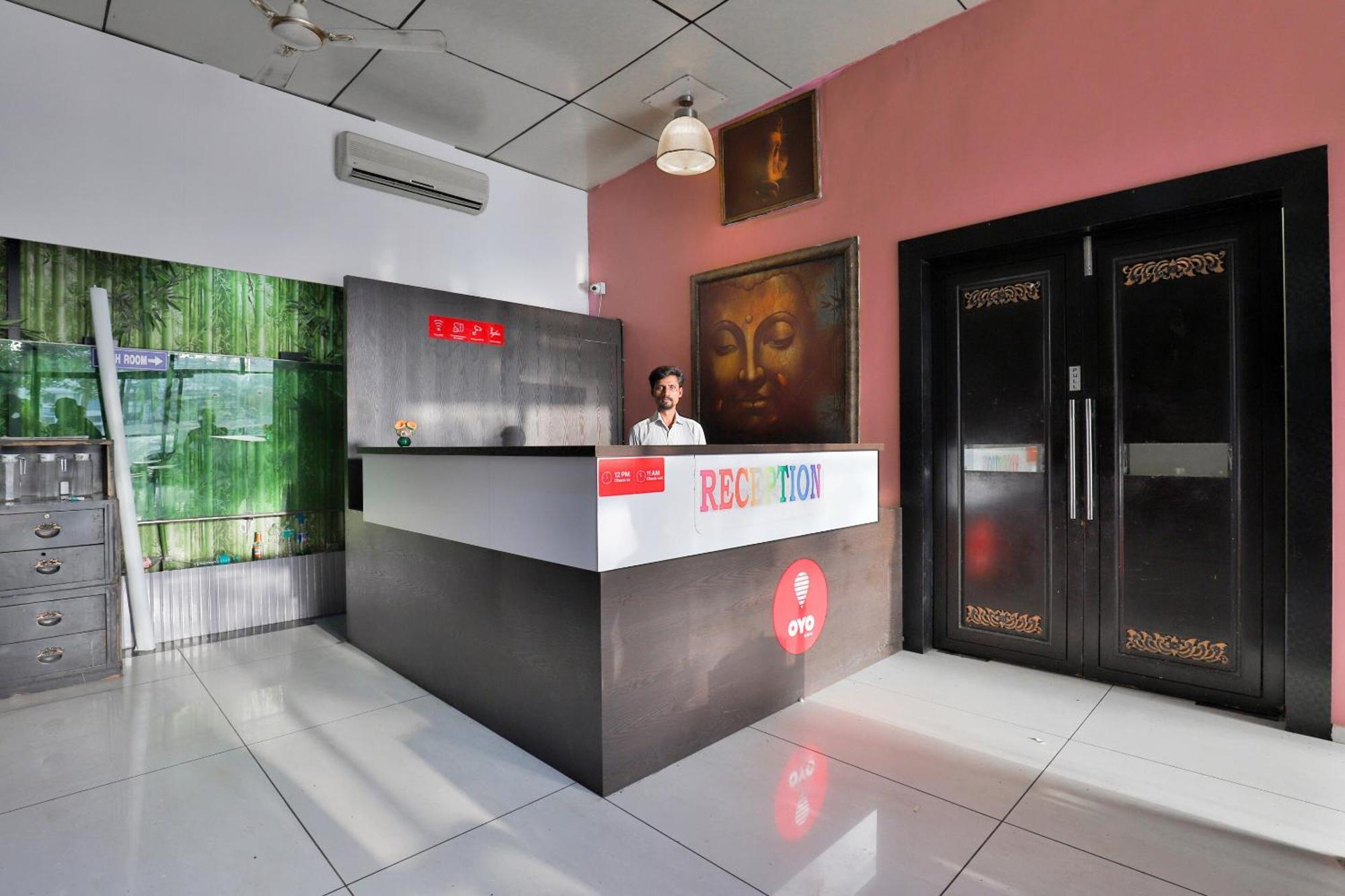 Hotel O Lotus Residency Daman Luaran gambar